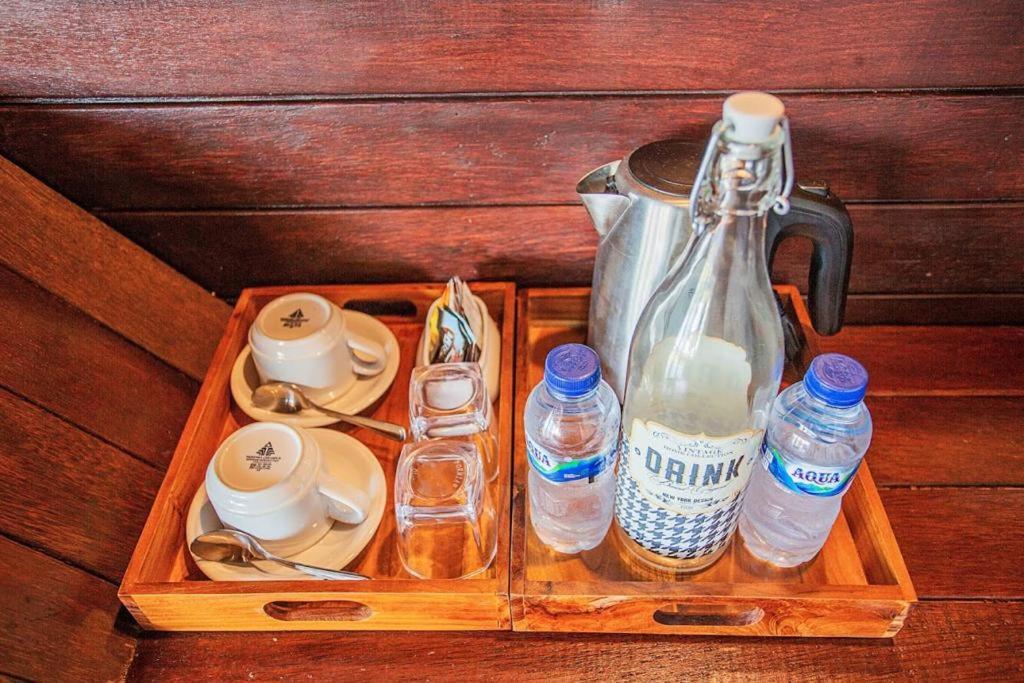 Ocean Paradise Cottage レンボンガン島 エクステリア 写真
